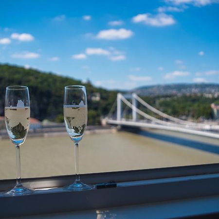 Flat With Unforgettable View Apartman Budapest Kültér fotó